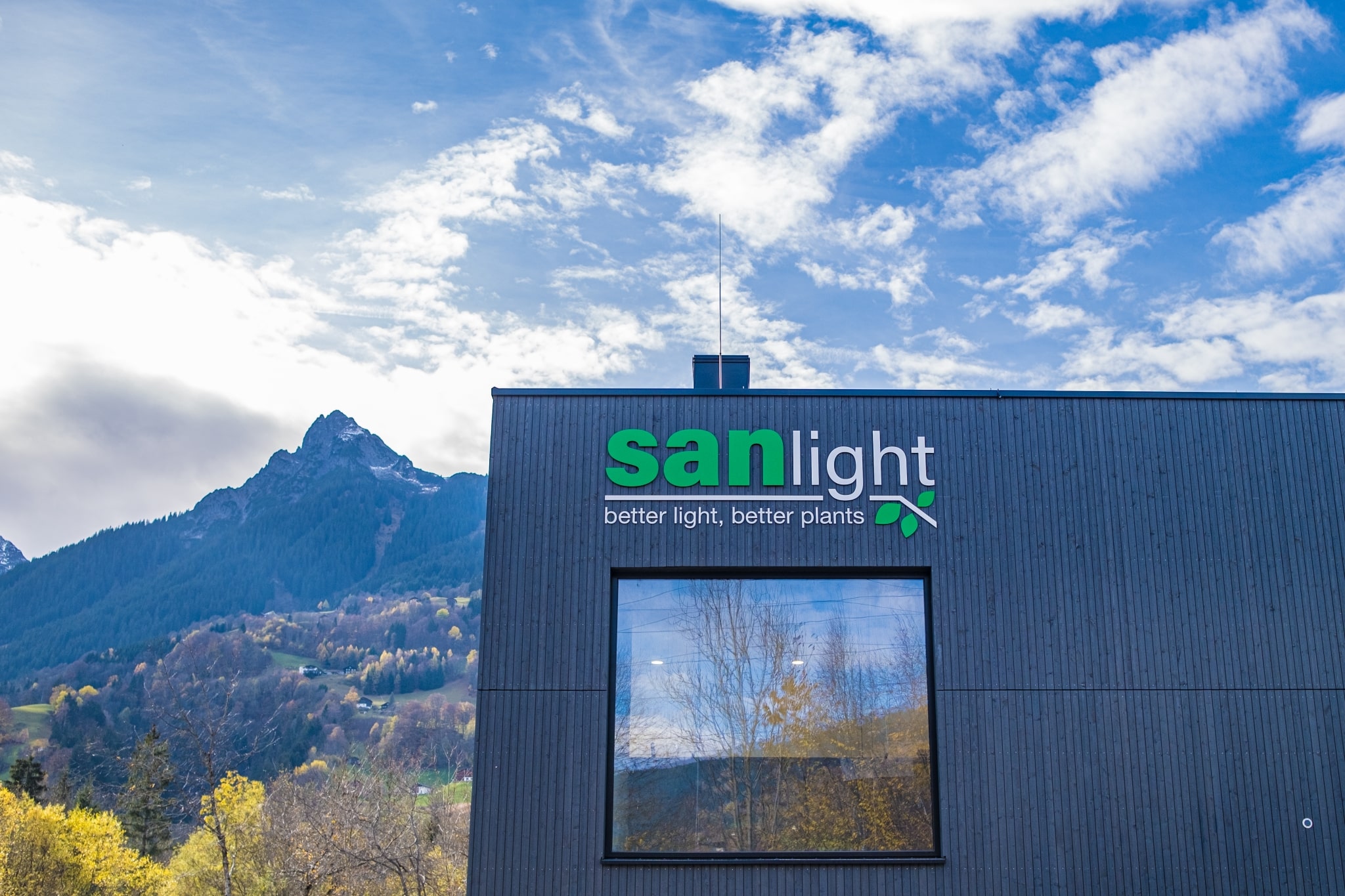 Willkommen bei SANlight: Den Experten für Photonik und Halbleitertechnik